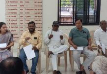 खोटं बोला परंतु रेटुन बोला अस कॉंग्रेस पदाधिकाऱ्यांचे धोरण Policy of Congress Office-bearers Policy of Congress Office-bearers